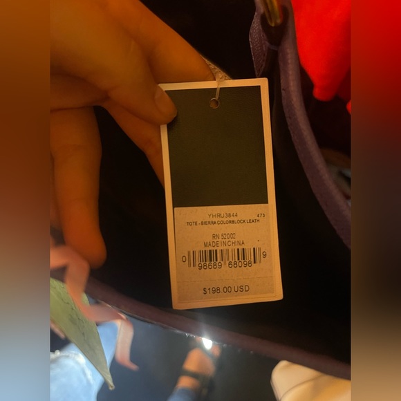 Juicy Couture - Picture 3 of 5